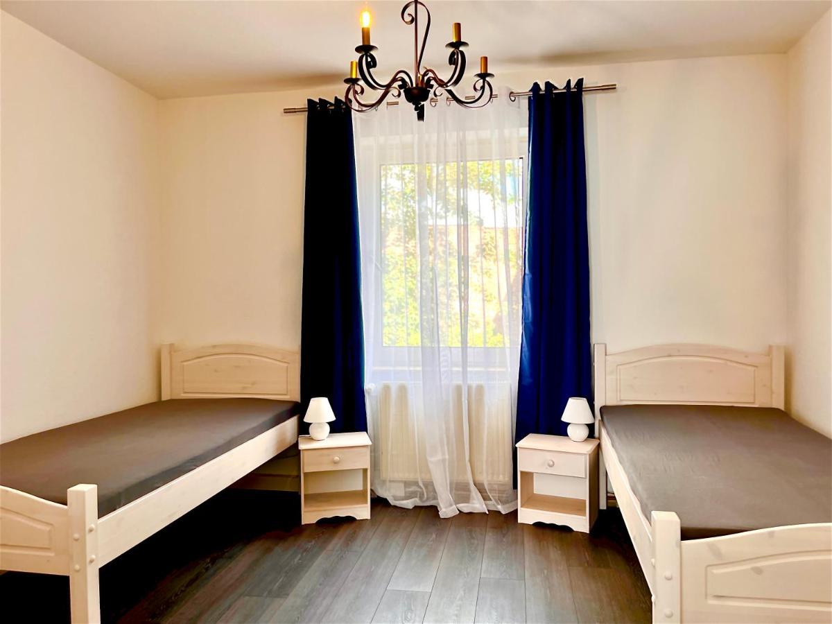 Geraeumige Wohnung Im Herzen Kassels Exterior photo